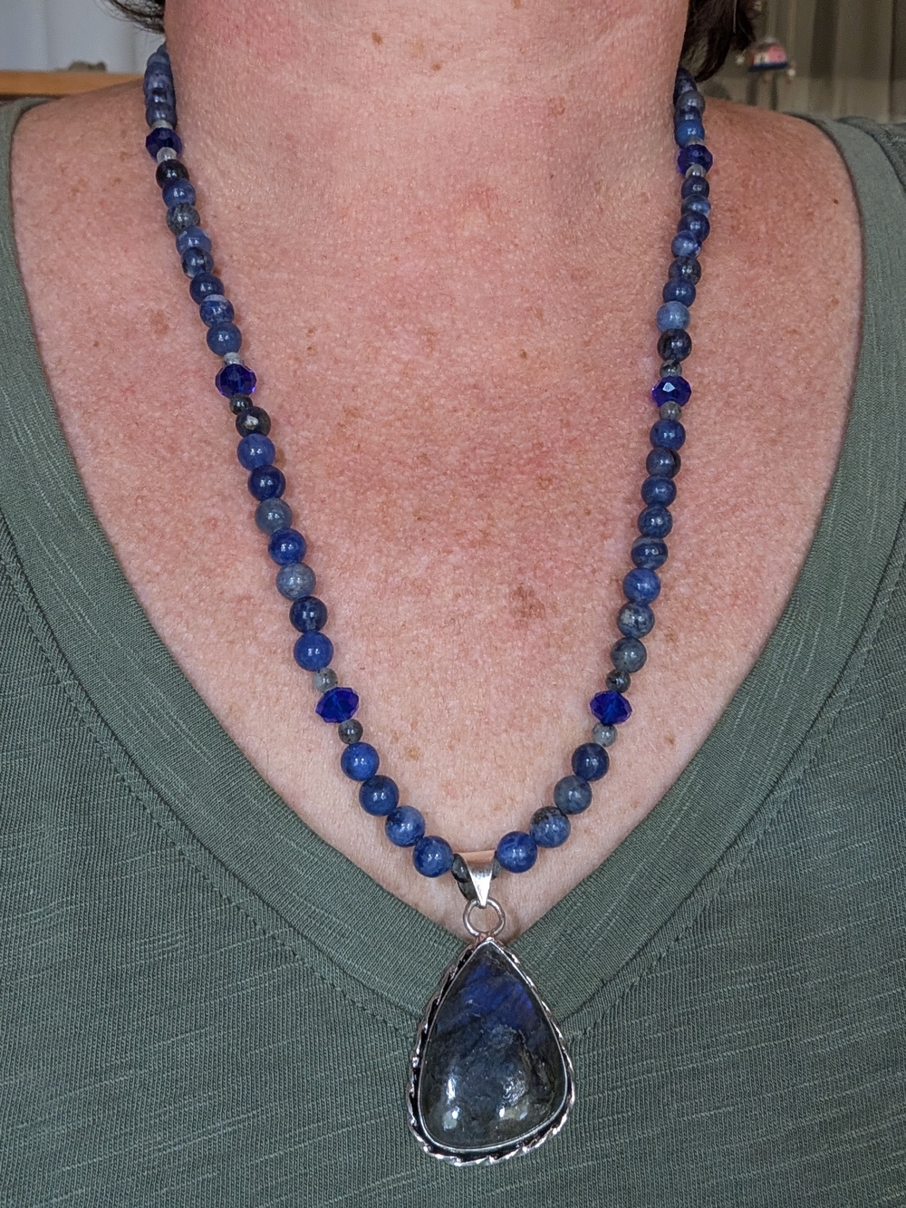 Blue Beaded Drop Pendant Necklace - Unknown Brand